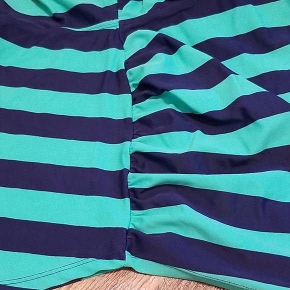 Motherhood Swimsuit Top - Picture 4 of 8